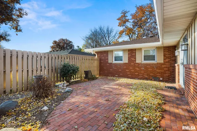 $229,900 | 354 North Nebraska Avenue, Morton, IL 61550