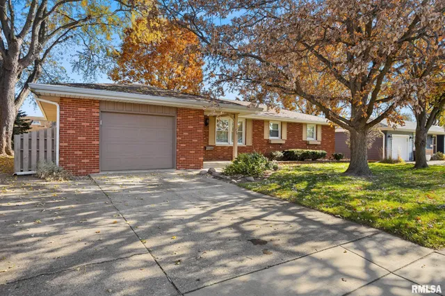 $229,900 | 354 North Nebraska Avenue, Morton, IL 61550