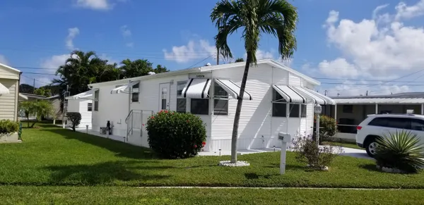 $170,000 | 14578 Glenview Drive, Delray Beach, FL 33445