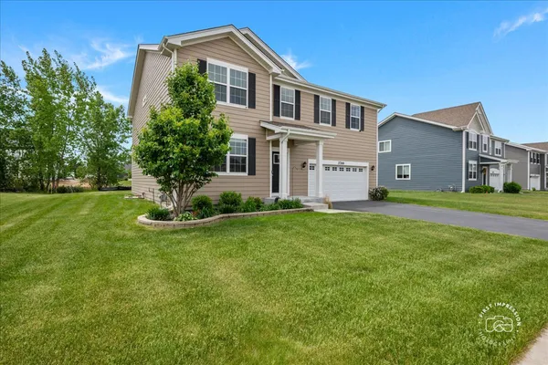 $595,000 | 3799 Gardenia Drive, Elgin, IL 60124