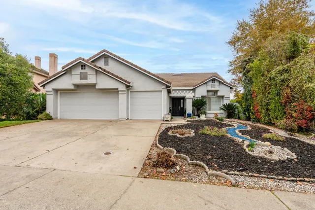 $759,000 | 113 Duxbury Way, Folsom, CA 95630