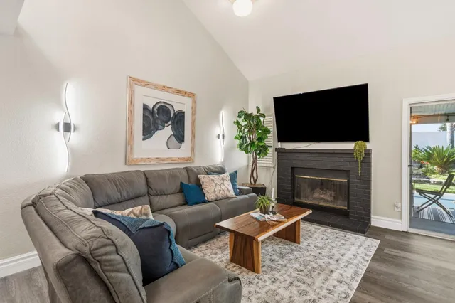 $759,000 | 113 Duxbury Way, Folsom, CA 95630