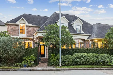 $998,000 | 4964 Post Oak Timber Drive, Houston, TX 77056