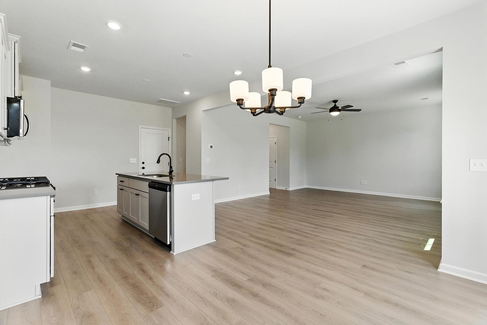 7011 New Horizons Lane Boiling Springs, SC 29316 - Photo 8 of 28
