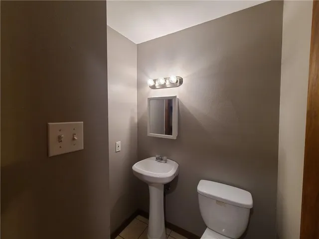 $1,175 | 3308 Pakenham Drive, Chalmette, LA 70043