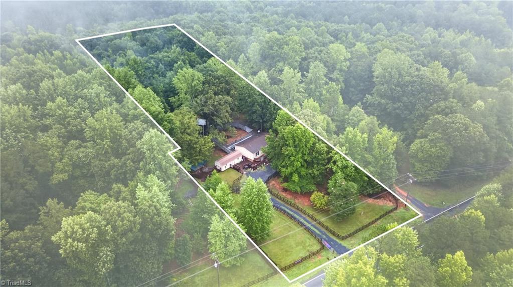 2422 Burney Road Asheboro, NC 27205 - Photo 2 of 42 Gallery Image 2