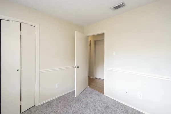 $1,625 | 17002 Enchanted Circle East, Sugar Land, TX 77498