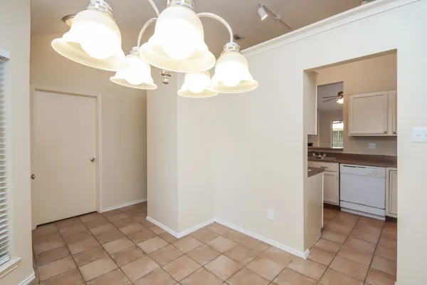 $1,625 | 17002 Enchanted Circle East, Sugar Land, TX 77498