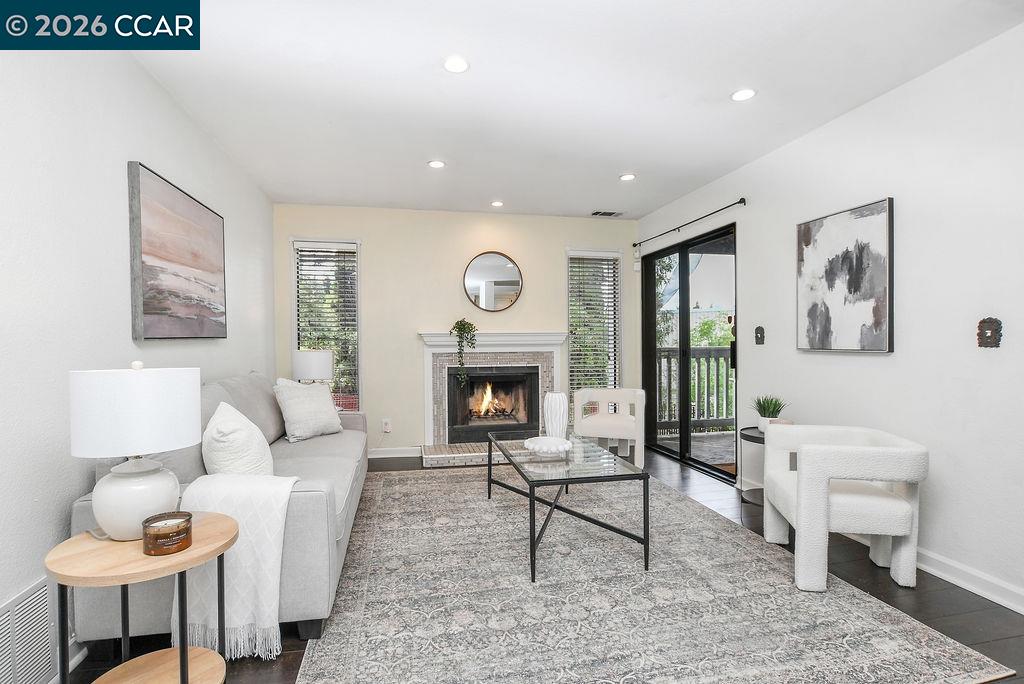 430 Mill Road Martinez, CA 94553 - Photo 4 of 26