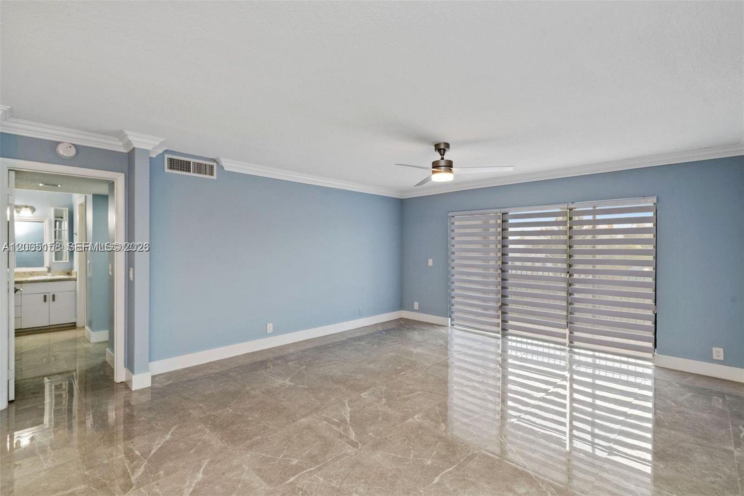 390 Racquet Club Road, Unit 202 Weston, FL 33326 - Photo 4 of 12