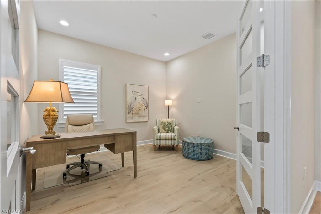 8783 Calypso Court Naples, FL 34113 - Photo 18 of 38