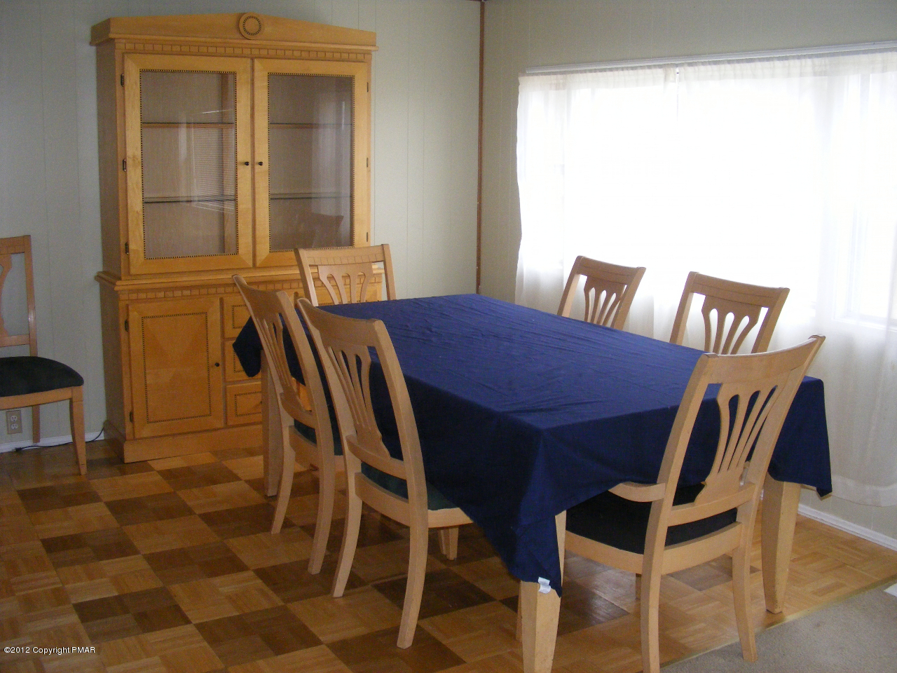 5 Dining Room