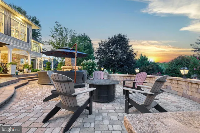 a outdoor living space with furniture and garden view
