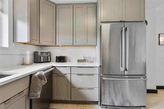 $1,100,000 | 8700 North Miami Avenue, El Portal, FL 33150