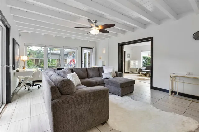 $1,100,000 | 8700 North Miami Avenue, El Portal, FL 33150