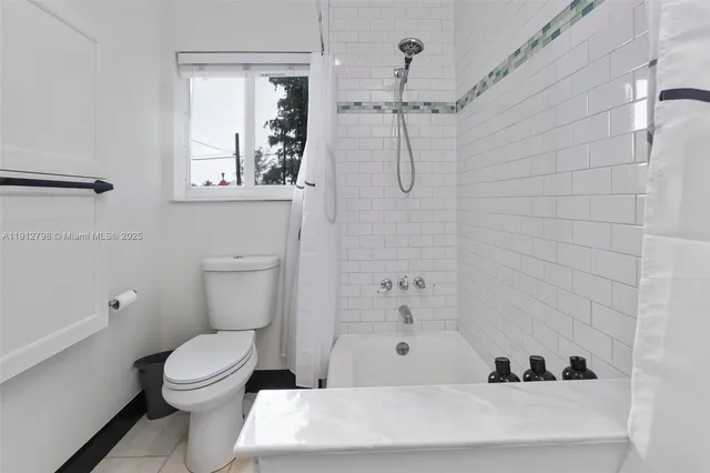 $1,100,000 | 8700 North Miami Avenue, El Portal, FL 33150