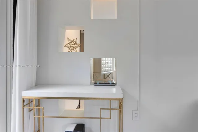 $1,100,000 | 8700 North Miami Avenue, El Portal, FL 33150