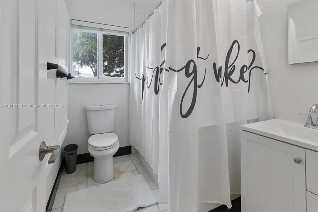 $1,100,000 | 8700 North Miami Avenue, El Portal, FL 33150