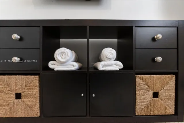 $1,100,000 | 8700 North Miami Avenue, El Portal, FL 33150