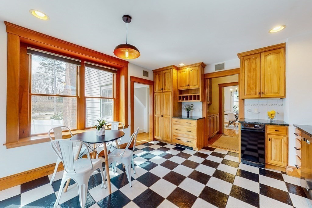 80 Warwick Road Melrose, MA 02176 - Photo 11 of 25 Gallery Image 11