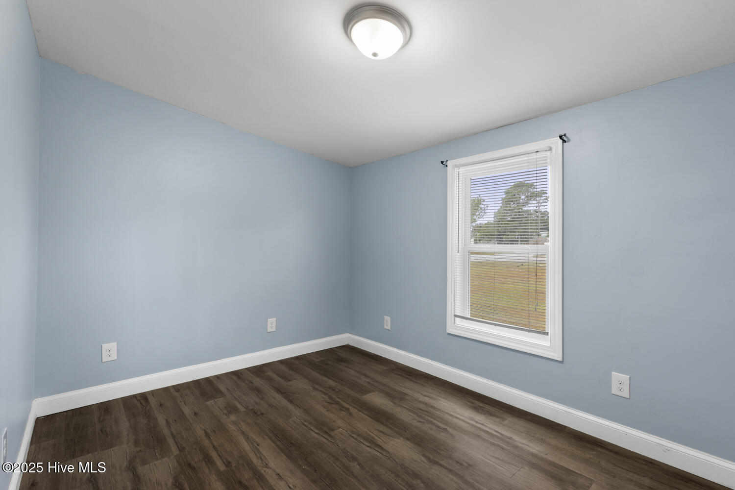 100 North Kings Street Hubert, NC 28539 - Photo 20 of 24 king-20