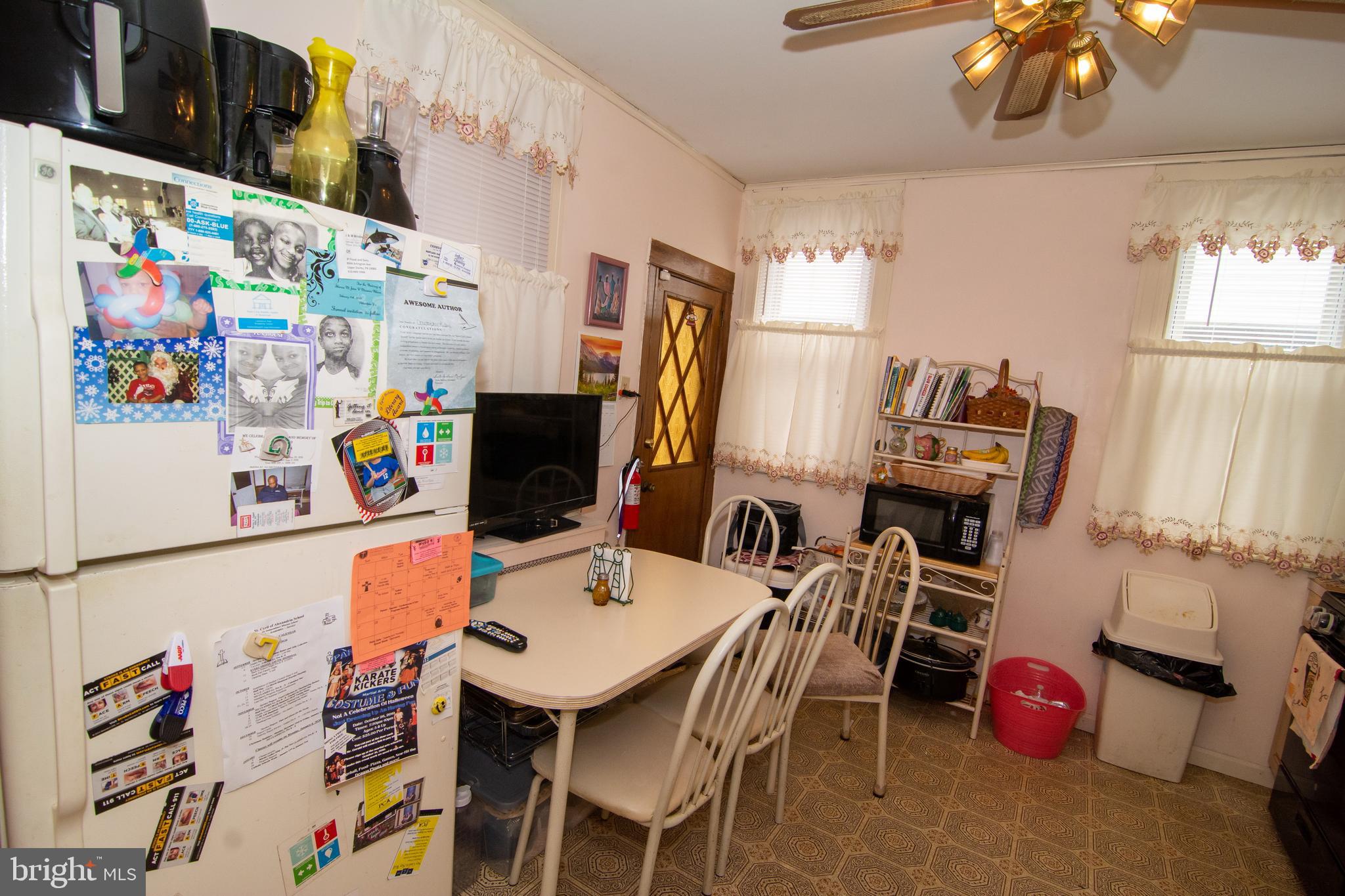 231 Wembly Road Upper Darby, PA 19082 - Photo 26 of 98