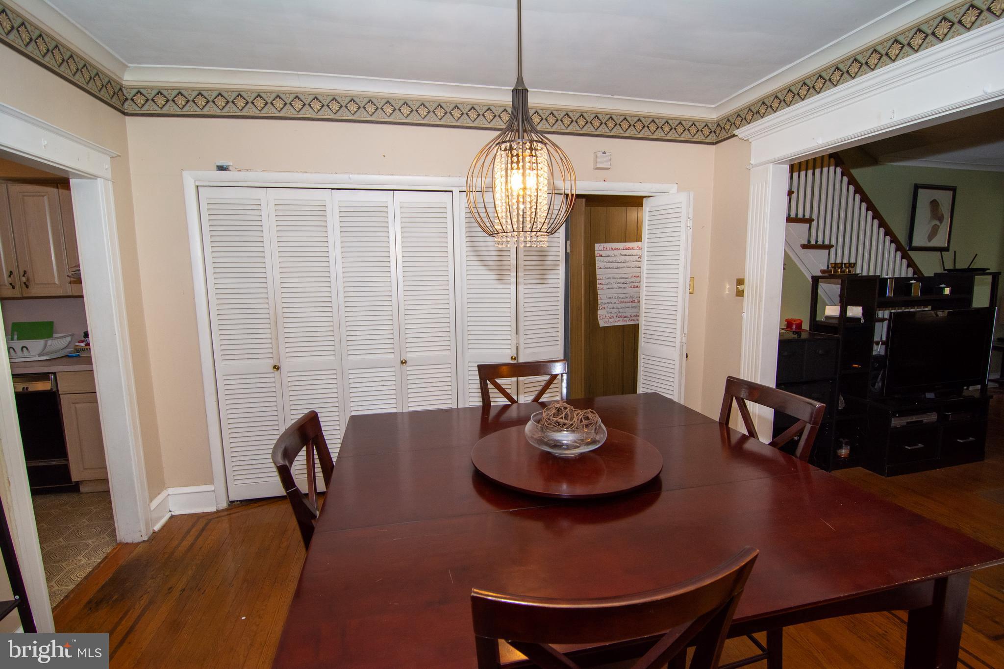 231 Wembly Road Upper Darby, PA 19082 - Photo 32 of 98