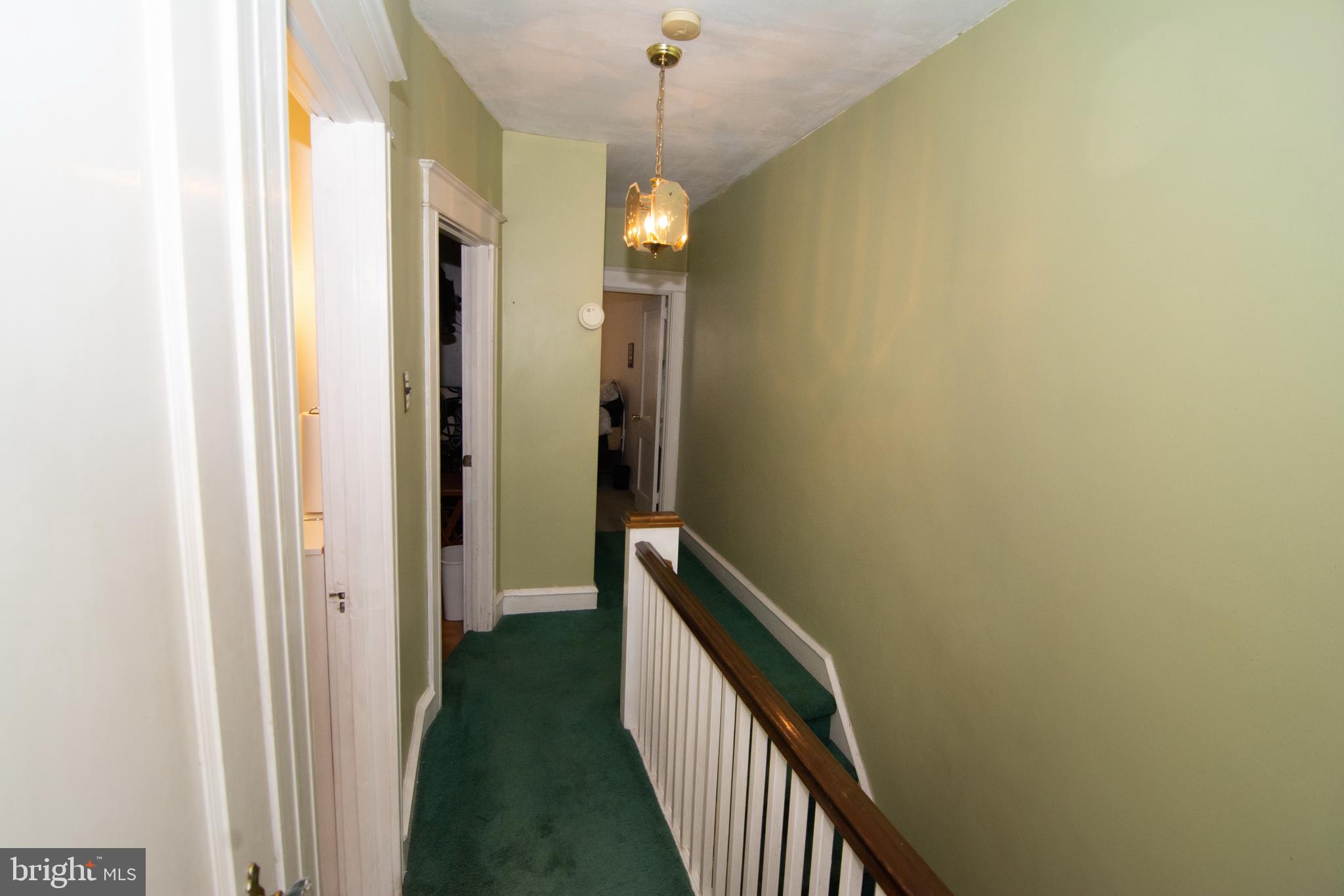 231 Wembly Road Upper Darby, PA 19082 - Photo 51 of 98