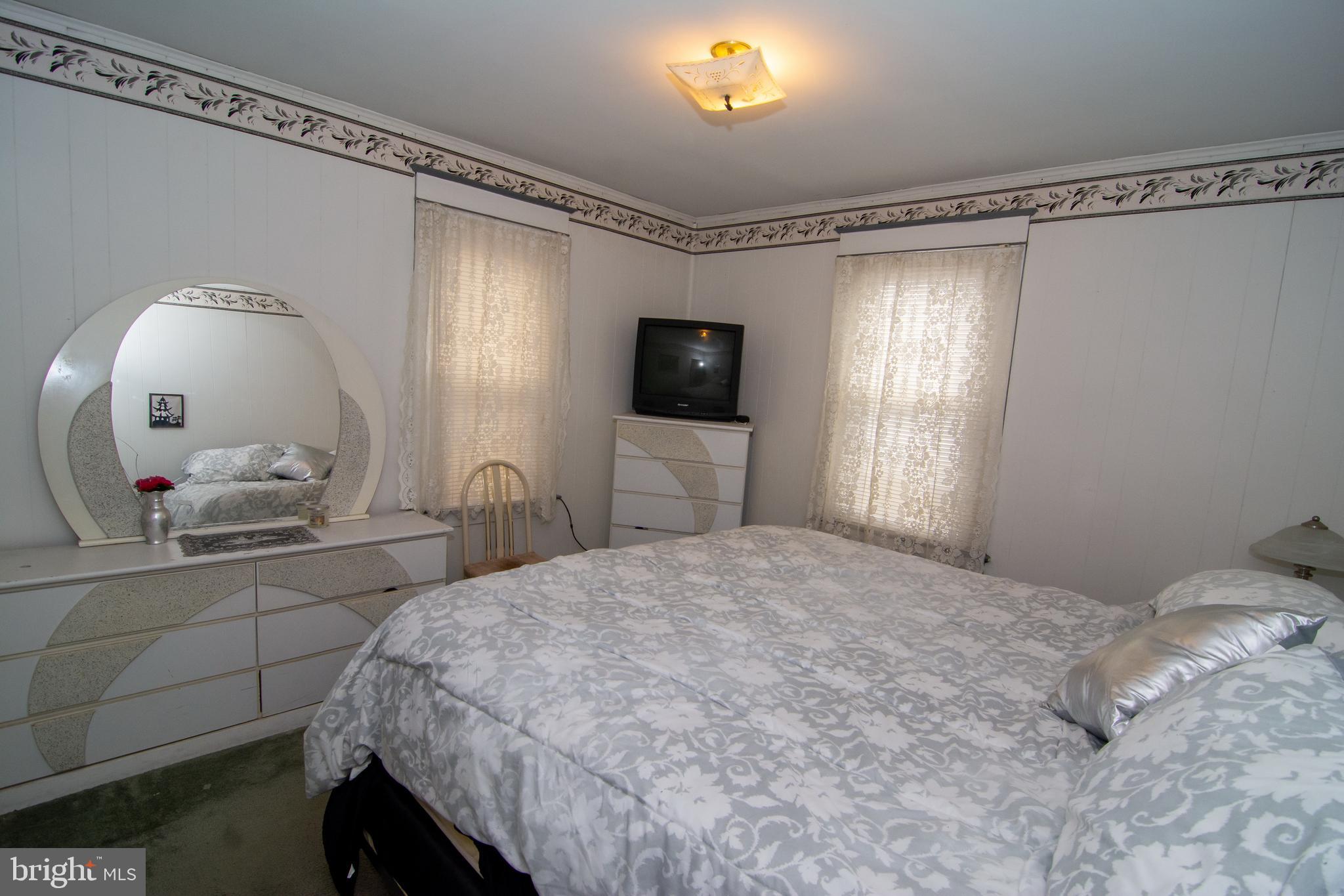 231 Wembly Road Upper Darby, PA 19082 - Photo 62 of 98
