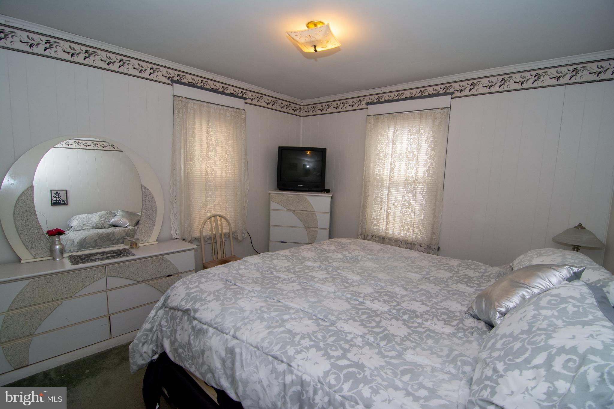 231 Wembly Road Upper Darby, PA 19082 - Photo 65 of 98