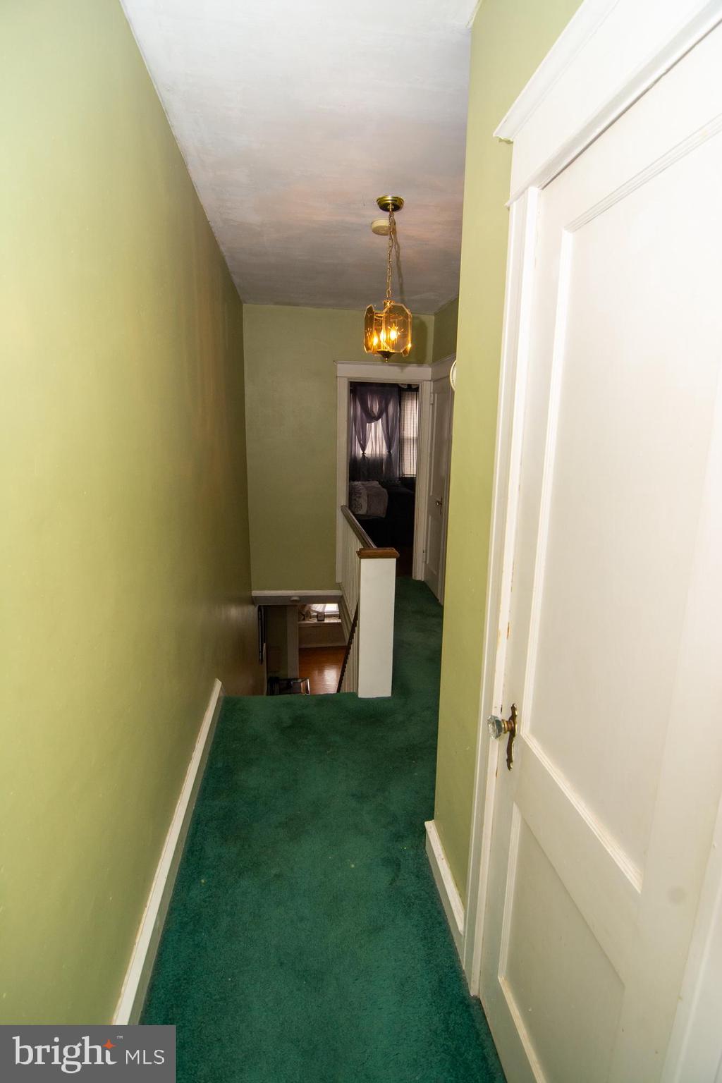 231 Wembly Road Upper Darby, PA 19082 - Photo 67 of 98