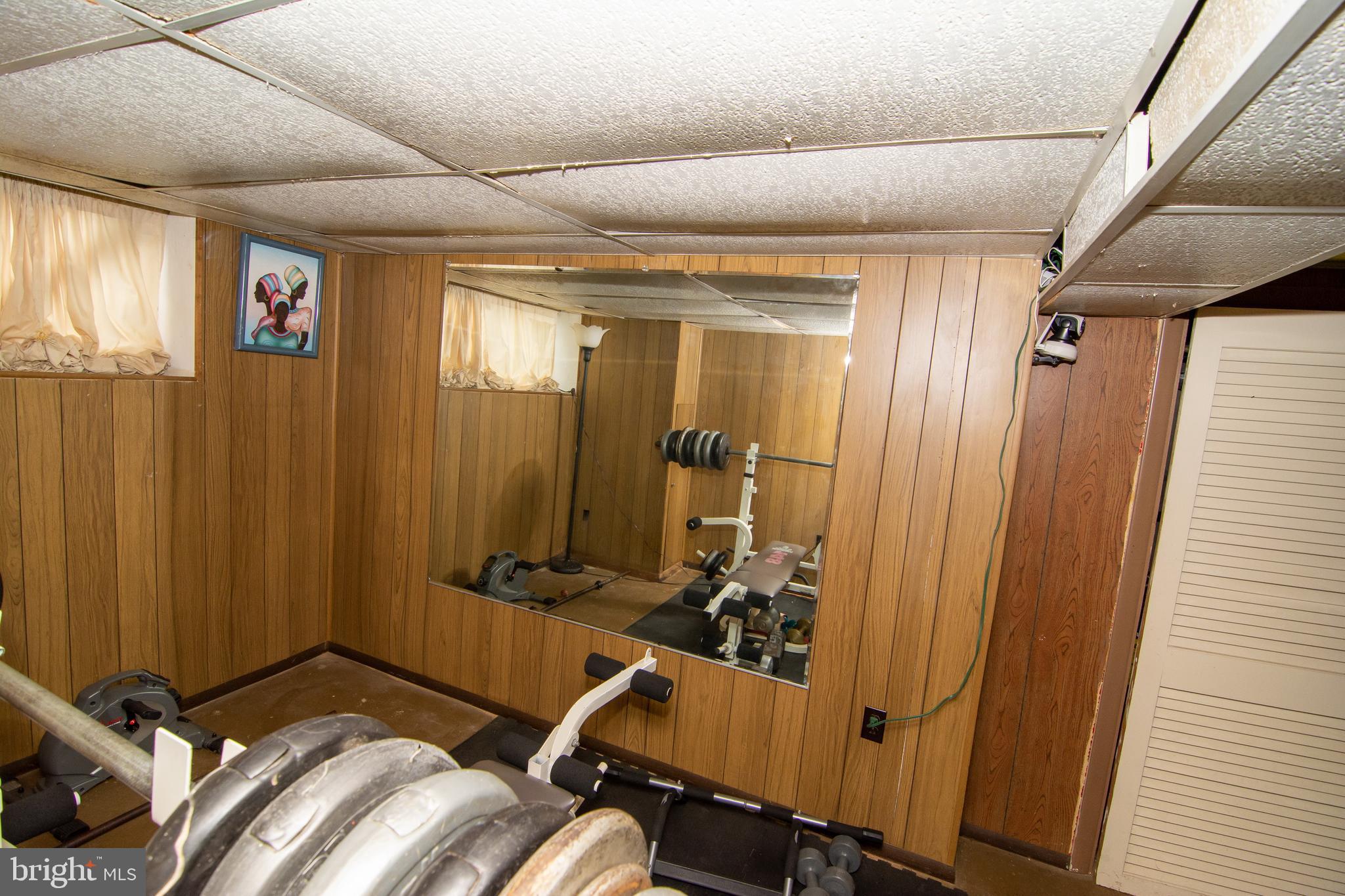 231 Wembly Road Upper Darby, PA 19082 - Photo 81 of 98