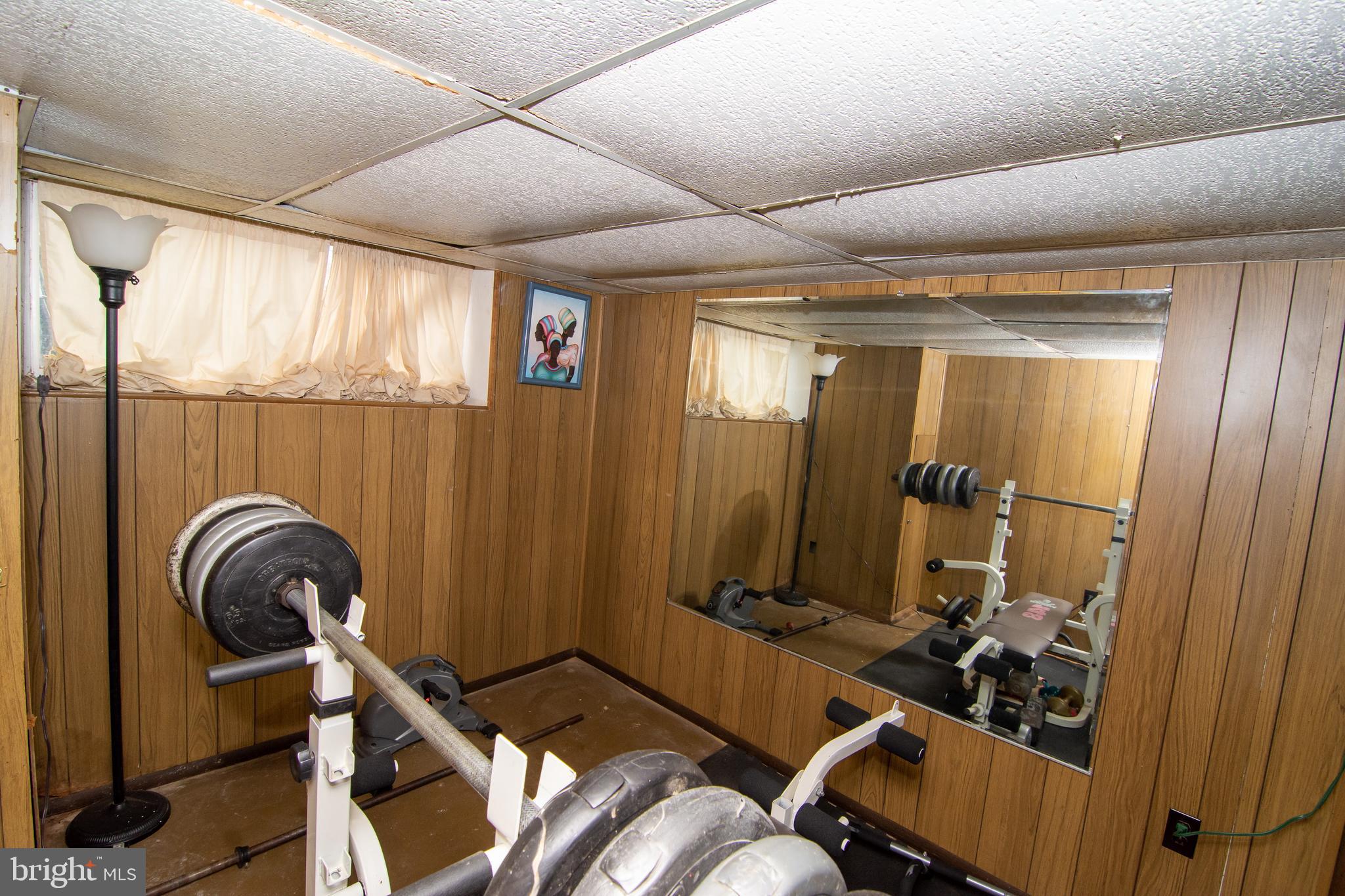 231 Wembly Road Upper Darby, PA 19082 - Photo 82 of 98