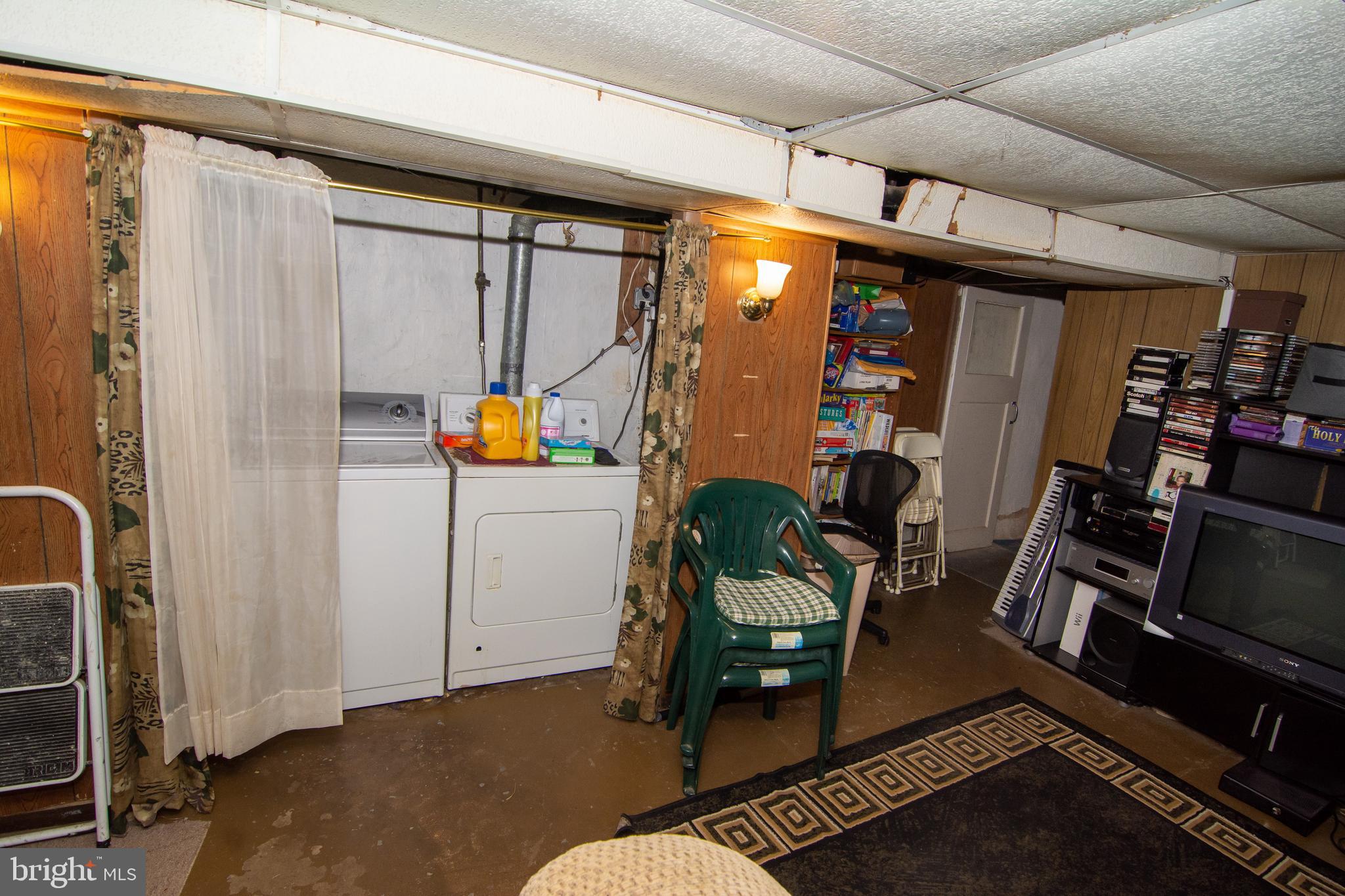 231 Wembly Road Upper Darby, PA 19082 - Photo 83 of 98