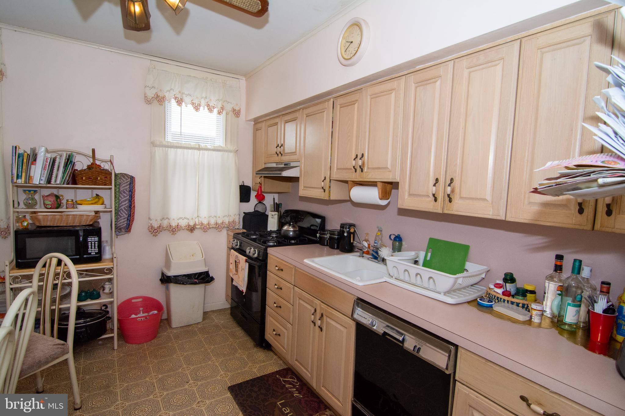 231 Wembly Road Upper Darby, PA 19082 - Photo 90 of 98