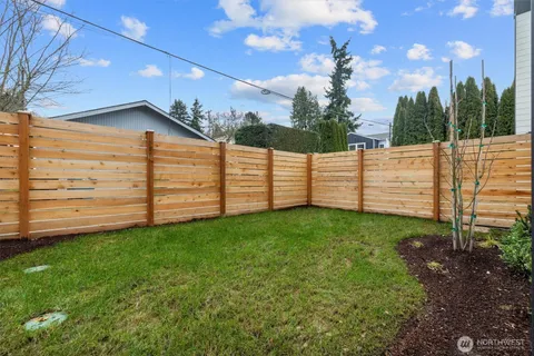 $1,400,000 | 3436 33rd Avenue West, Unit 1, Seattle, WA 98199