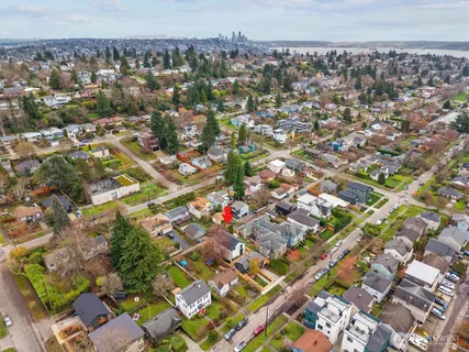 $1,400,000 | 3436 33rd Avenue West, Unit 1, Seattle, WA 98199