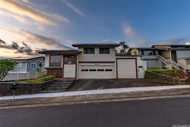 $1,165,000 | 98-1794 Kupukupu Street, Aiea, HI 96701
