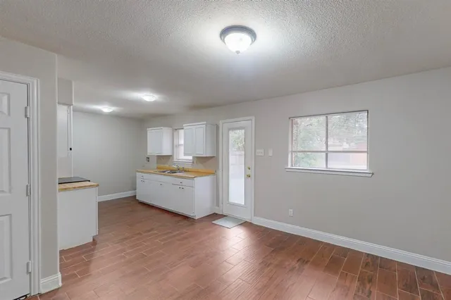 $1,795 | 3842 Commonwealth Drive, Garland, TX 75043