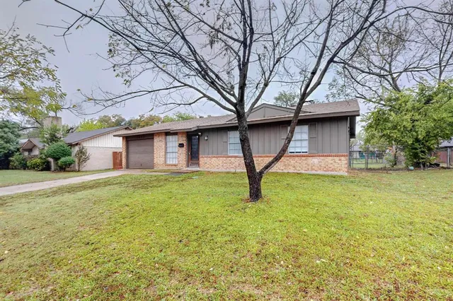 $1,795 | 3842 Commonwealth Drive, Garland, TX 75043