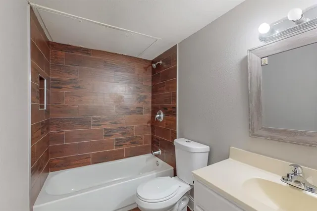 $1,795 | 3842 Commonwealth Drive, Garland, TX 75043