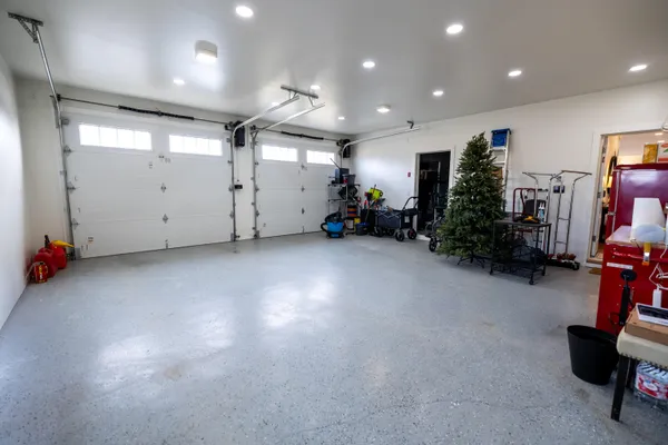 $675,000 | 14 Joey's Way, Sidney, ME 04330