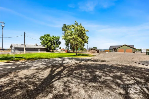 $742,900 | 1770 North 3rd Street, Nyssa, OR 97913
