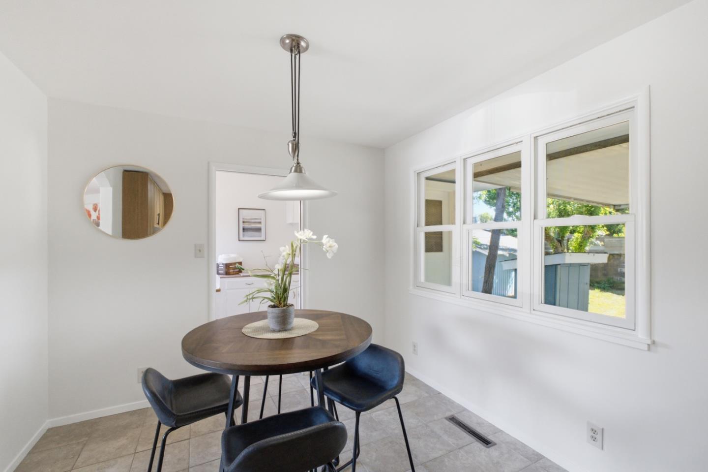 2111 Orchard Street Santa Rosa, CA 95404 - Photo 22 of 40