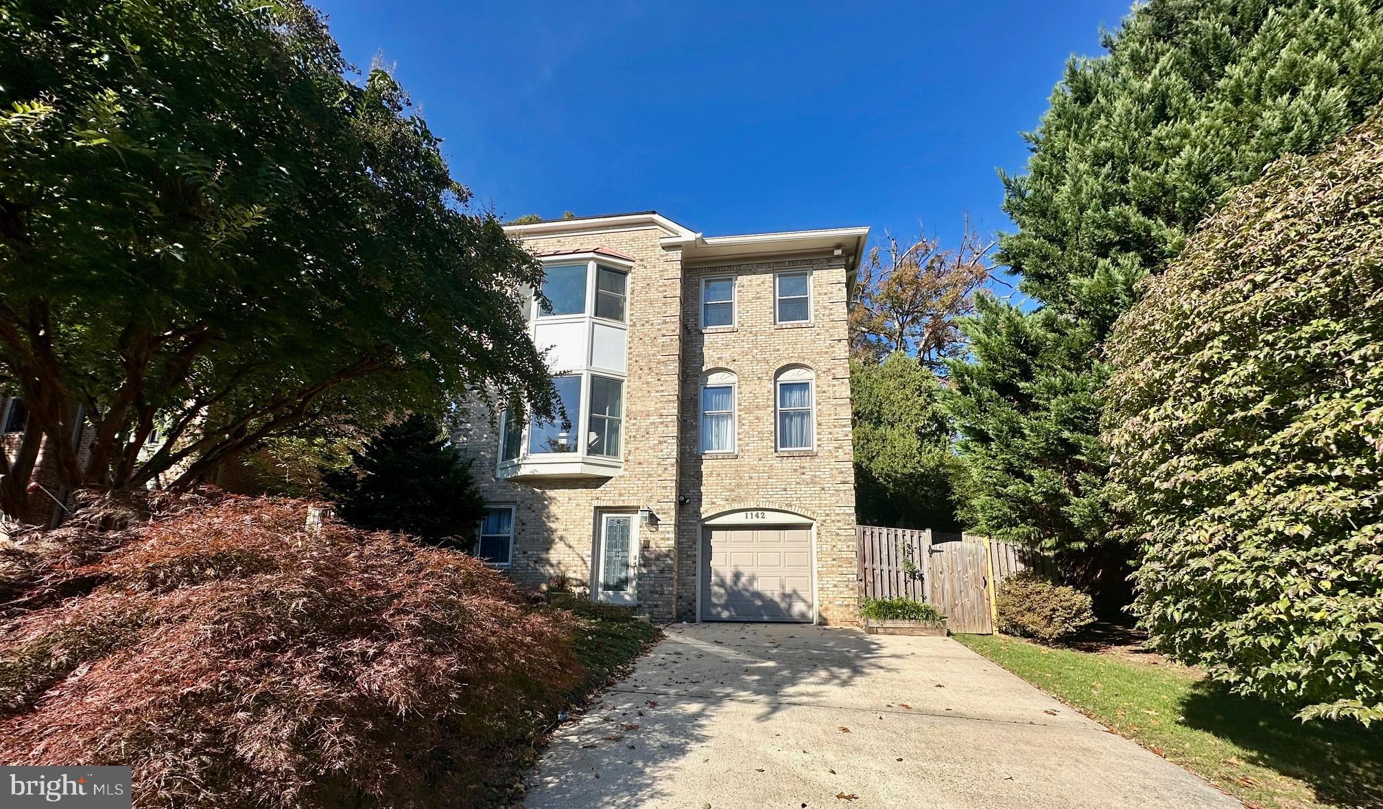 1142 Randolph Road McLean, VA 22101 - Photo 2 of 44 Welcome to 1142 Randolph Rd