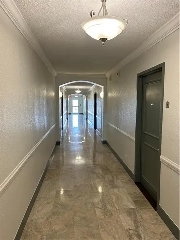 $1,700 | 2900 Northeast 30th Street, Unit 6E, Fort Lauderdale, FL 33306