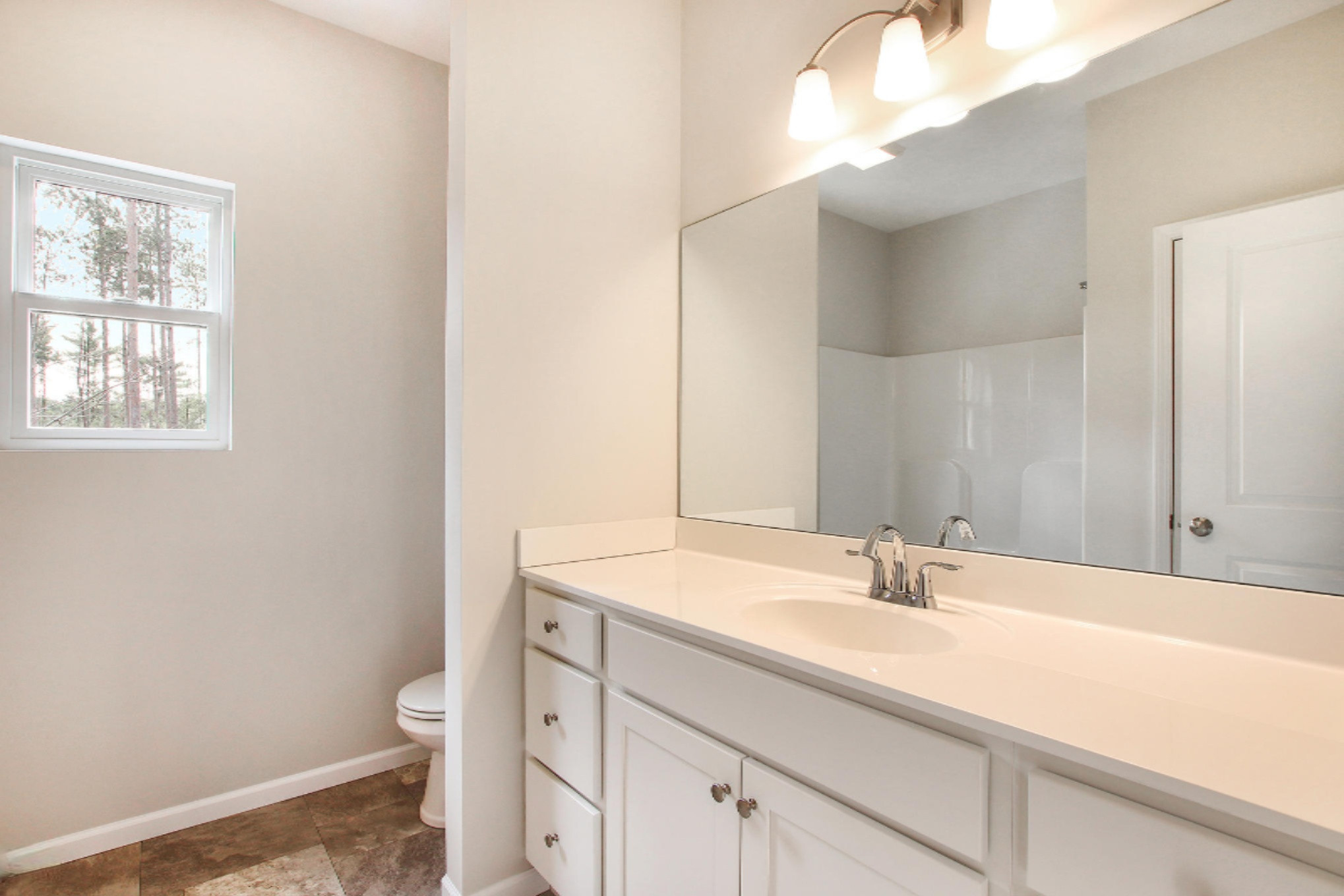 2438 Eagle Ridge Muskegon, MI 49444 - Photo 12 of 31 Master Bathroom 1