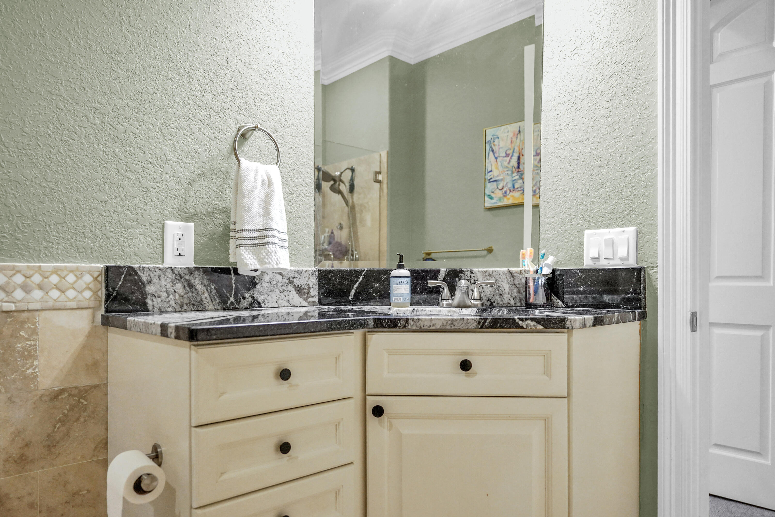 602 Harbor Boulevard, Unit 301 Destin, FL 32541 - Photo 14 of 75 _DSC0489