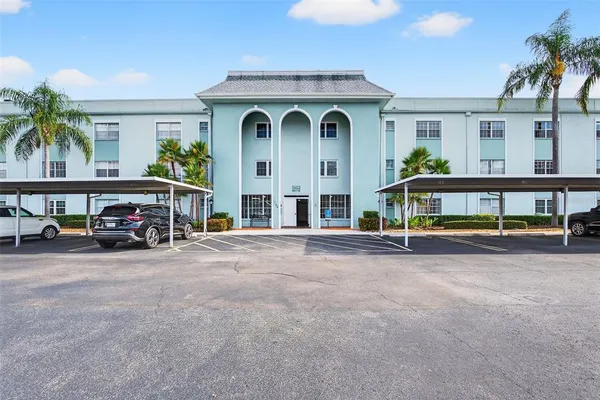 $269,900 | 1706 Belleair Forest Drive, Unit 234, Belleair, FL 33756