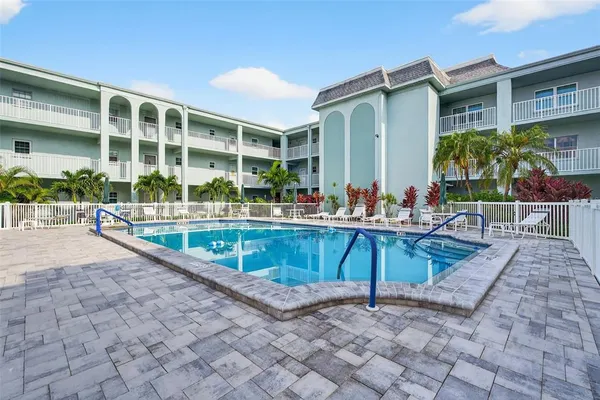 $269,900 | 1706 Belleair Forest Drive, Unit 234, Belleair, FL 33756